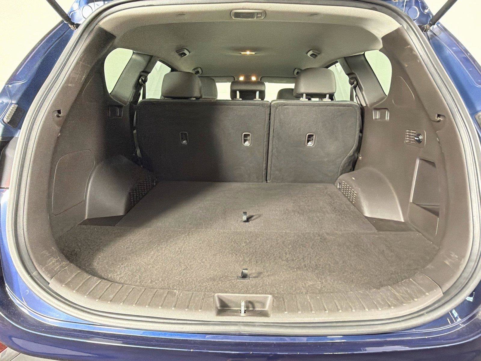 Used 2019 Hyundai Santa Fe SE AWD/4WD image 14