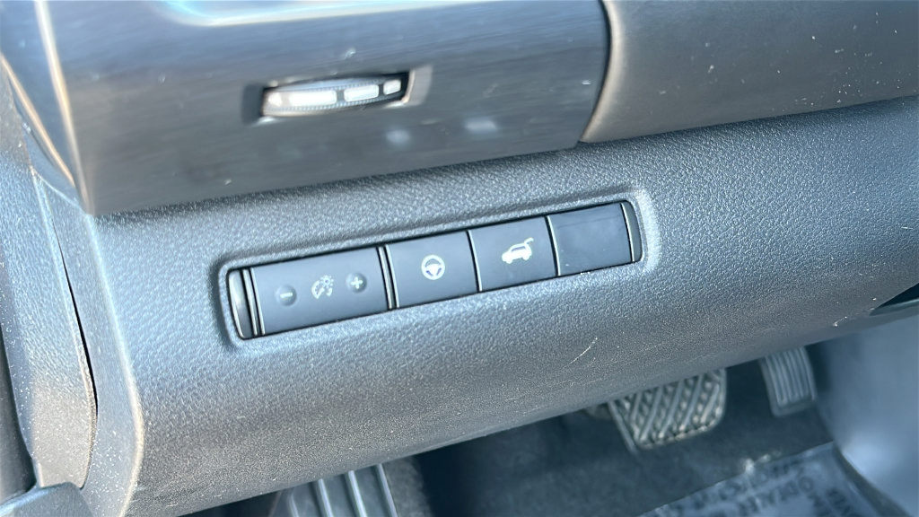 Certified 2025 Nissan Pathfinder SL AWD/4WD image 12