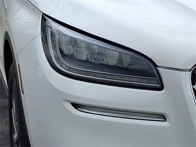 Used 2021 Lincoln Corsair AWD w/ Equipment Group 101A image 9