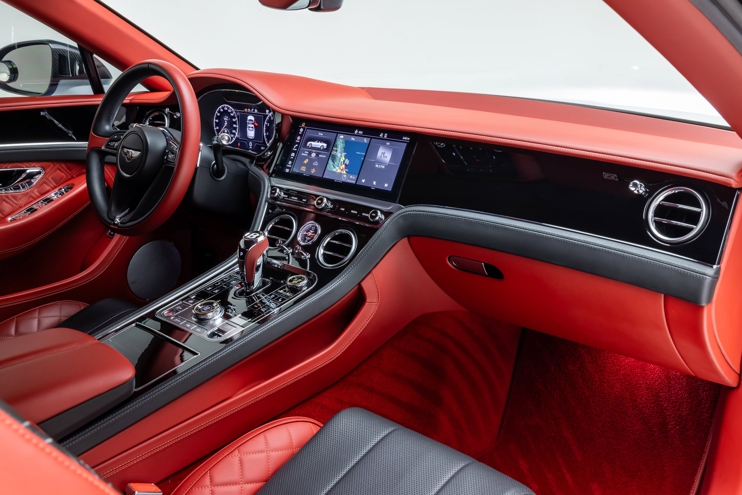 Used 2020 Bentley Continental GT image 34