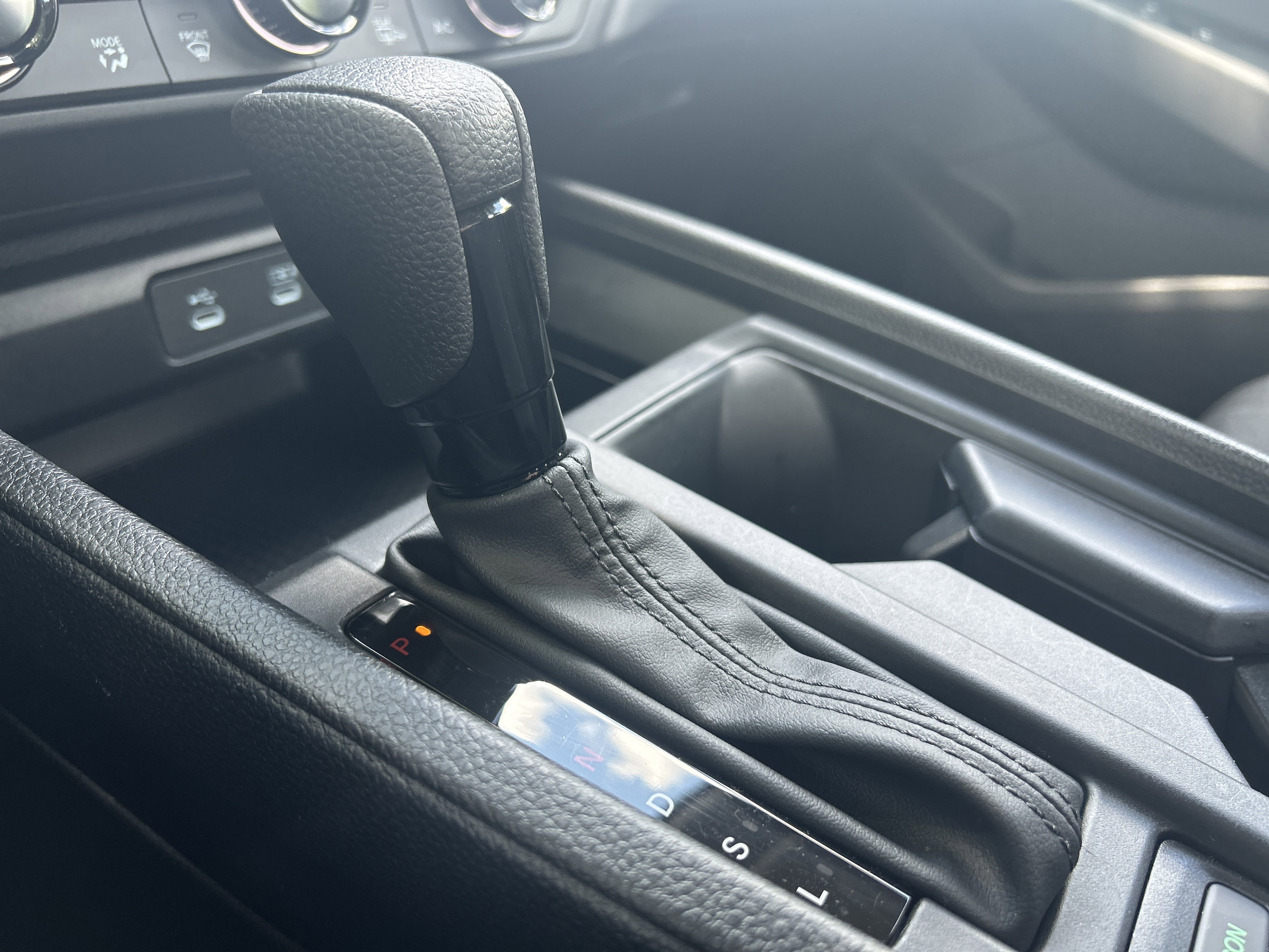Certified 2025 Honda Accord SE image 16