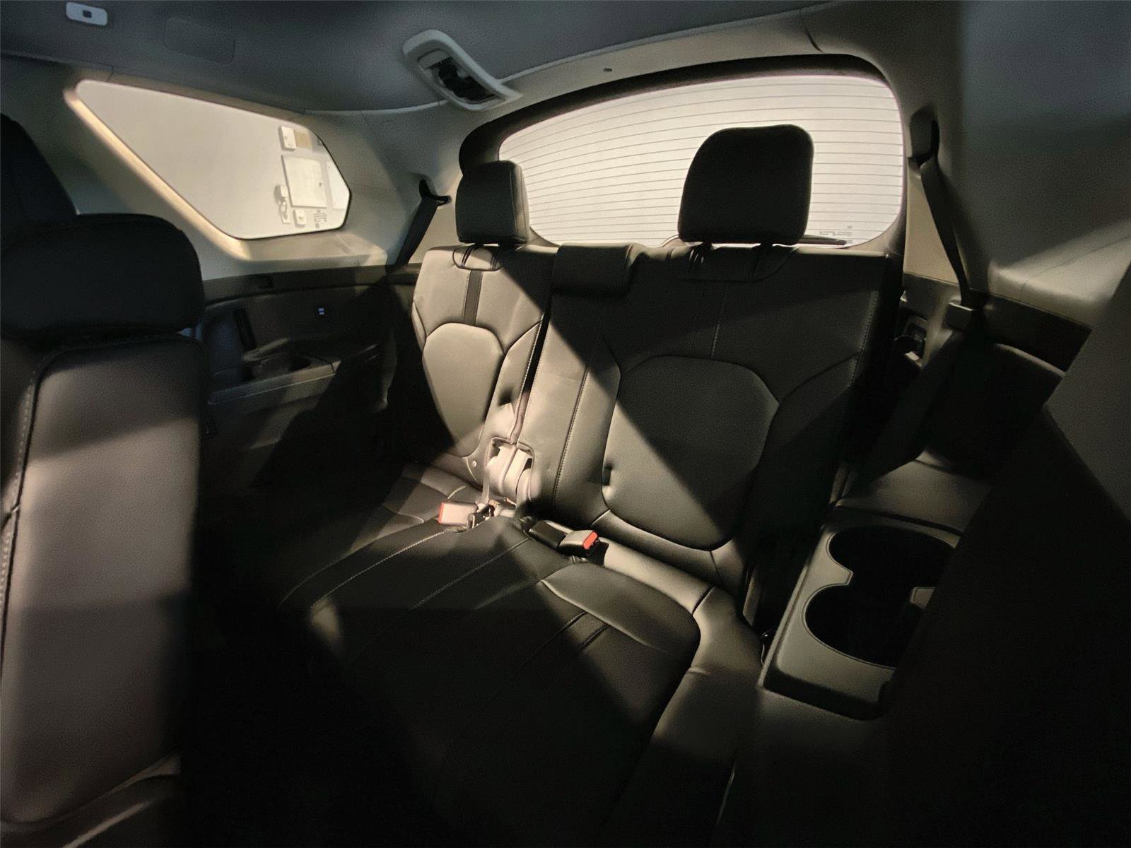 Used 2025 Honda Pilot EX-L image 23