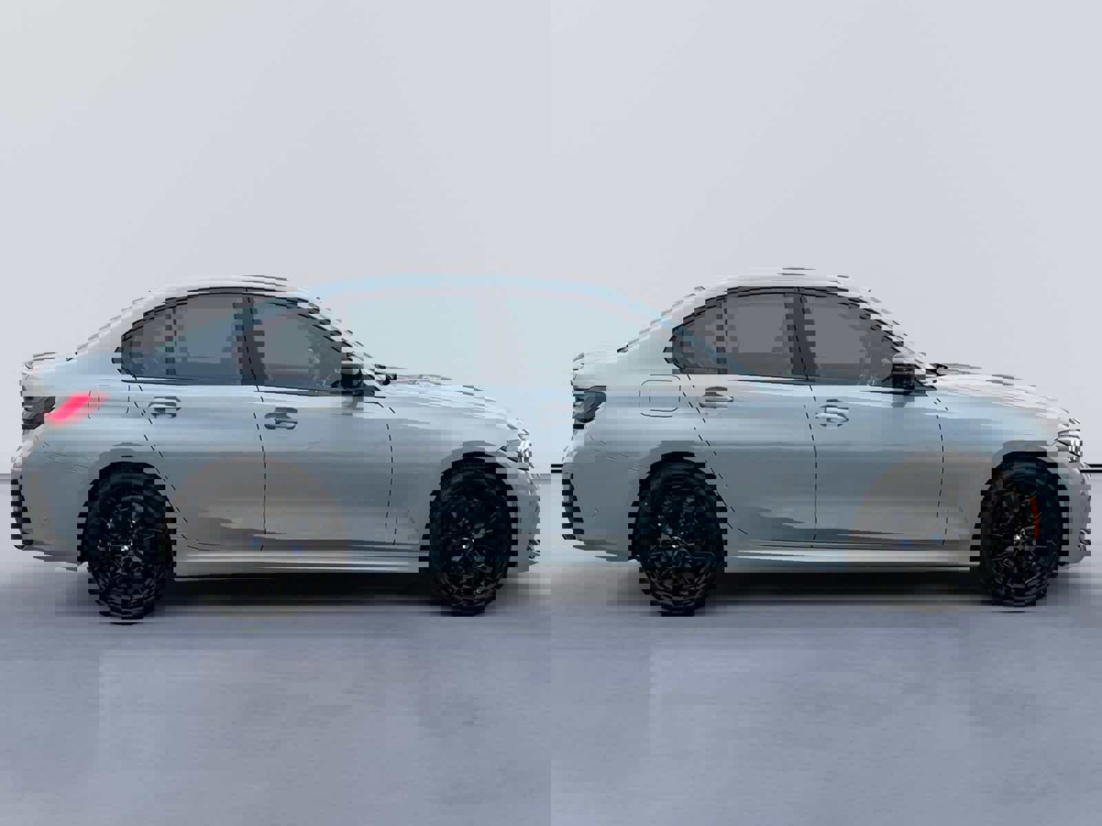 New 2026 BMW 330i xDrive xDrive w/ M Sport Package image 2