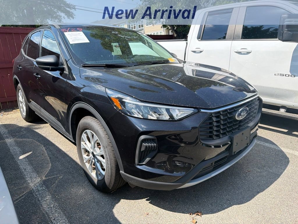 Used 2025 Ford Escape Active AWD/4WD video 2