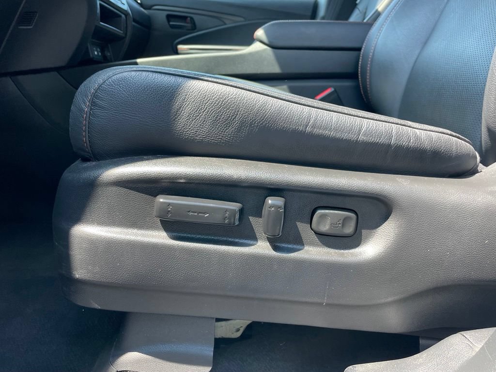 Certified 2025 Honda Passport TrailSport image 25