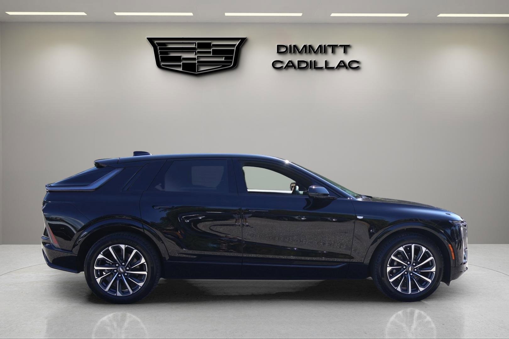 New 2026 Cadillac Lyriq Sport image 6