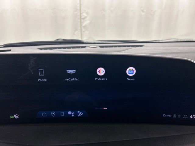 Used 2024 Cadillac XT4 Sport image 15