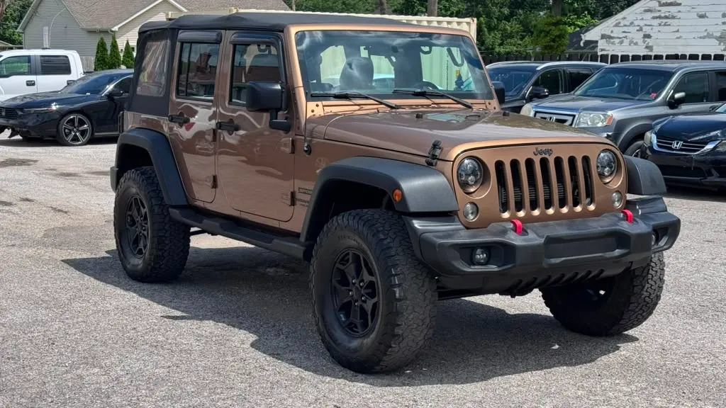 Used 2015 Jeep Wrangler Unlimited Sport w/ Connectivity Group AWD/4WD image 7