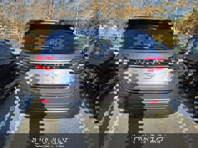 Used 2023 Honda Pilot LX image 6