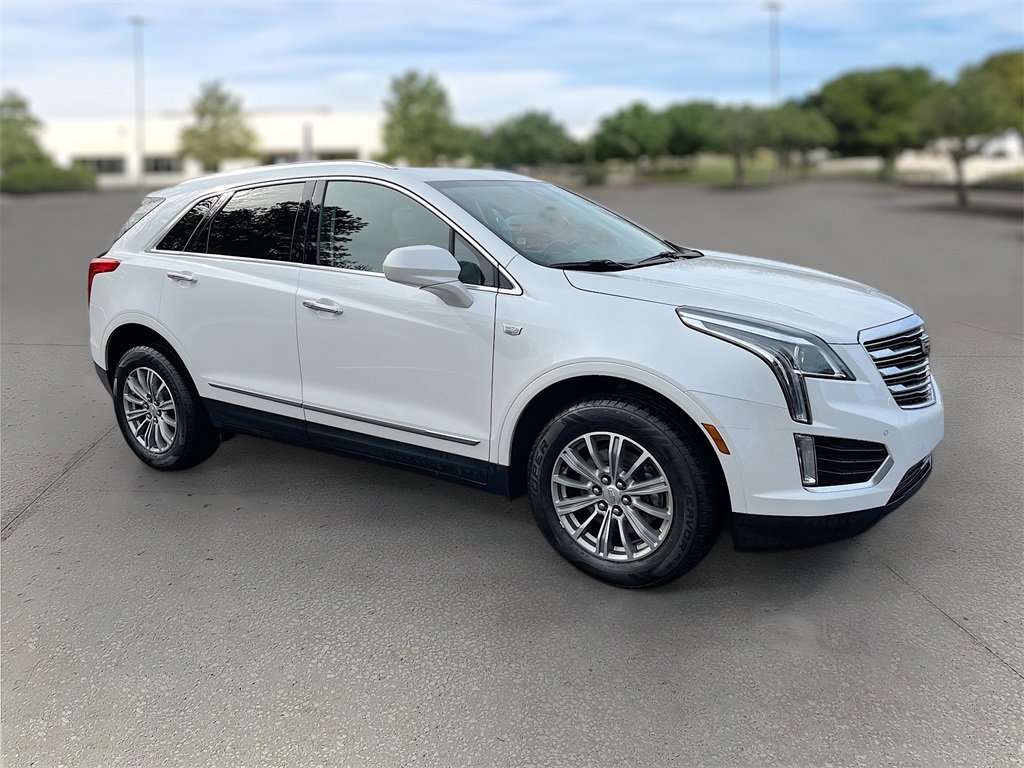 Used 2019 Cadillac XT5 Luxury image 1