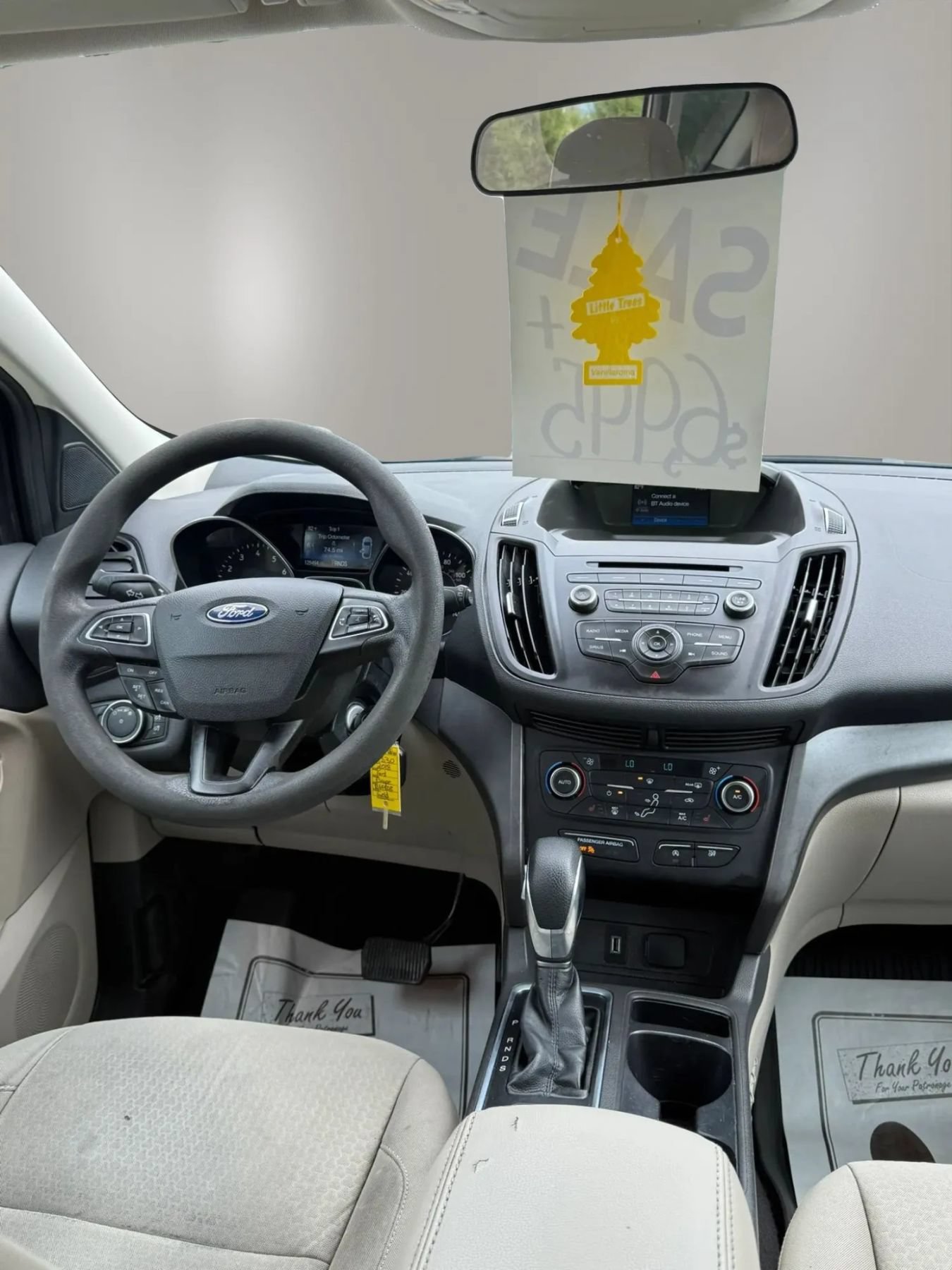 Used 2018 Ford Escape SE FWD image 12