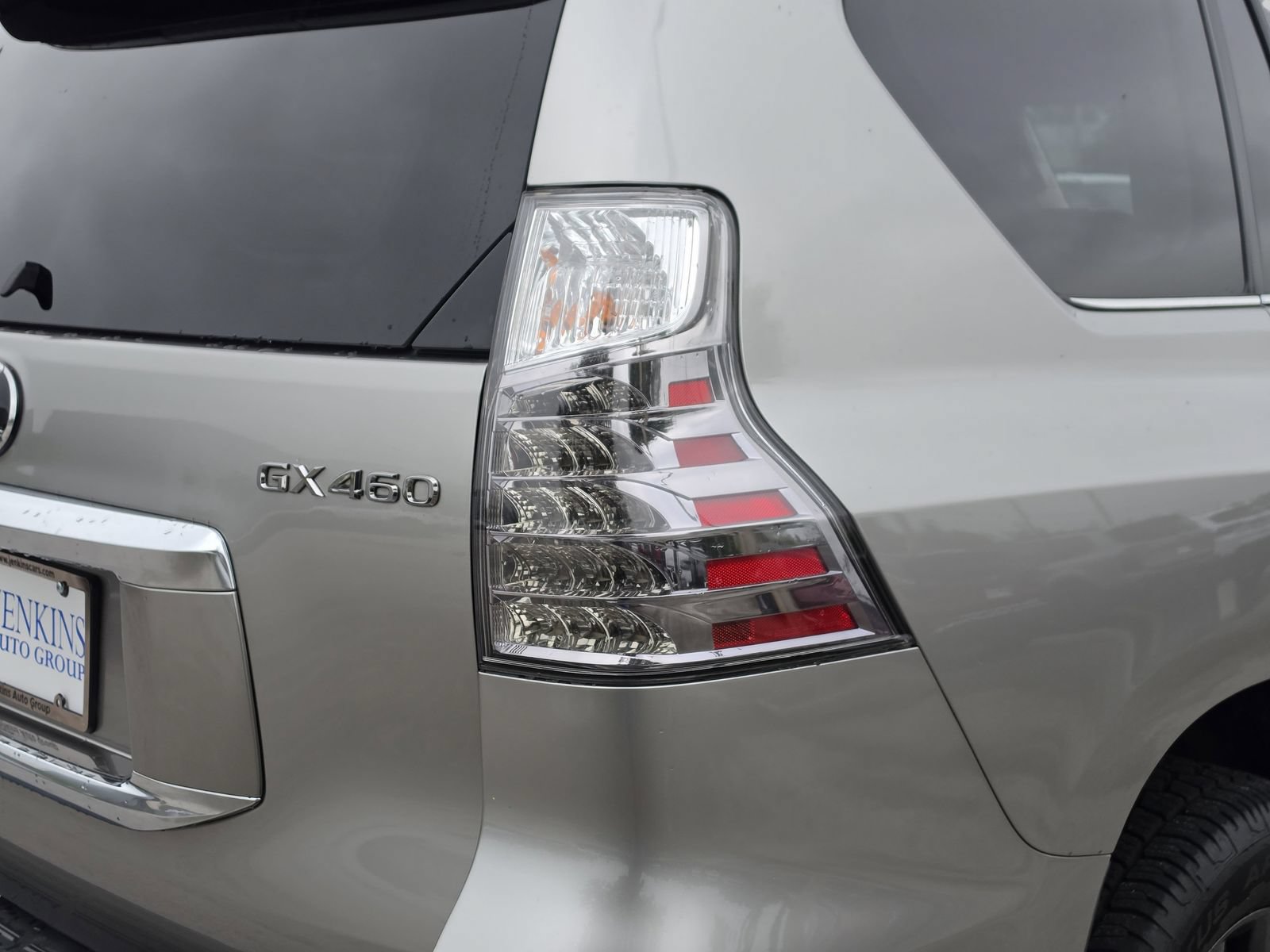 Used 2020 Lexus GX 460 Premium w/ Premium Package AWD/4WD image 38