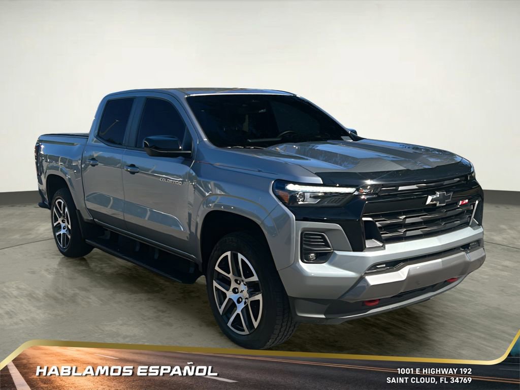 Used 2024 Chevrolet Colorado Z71 w/ Z71 Convenience Package 2 image 7