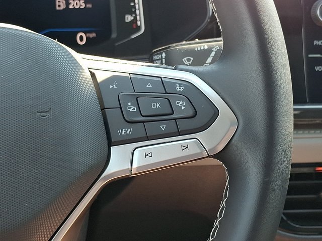Certified 2022 Volkswagen Taos SEL AWD/4WD image 28