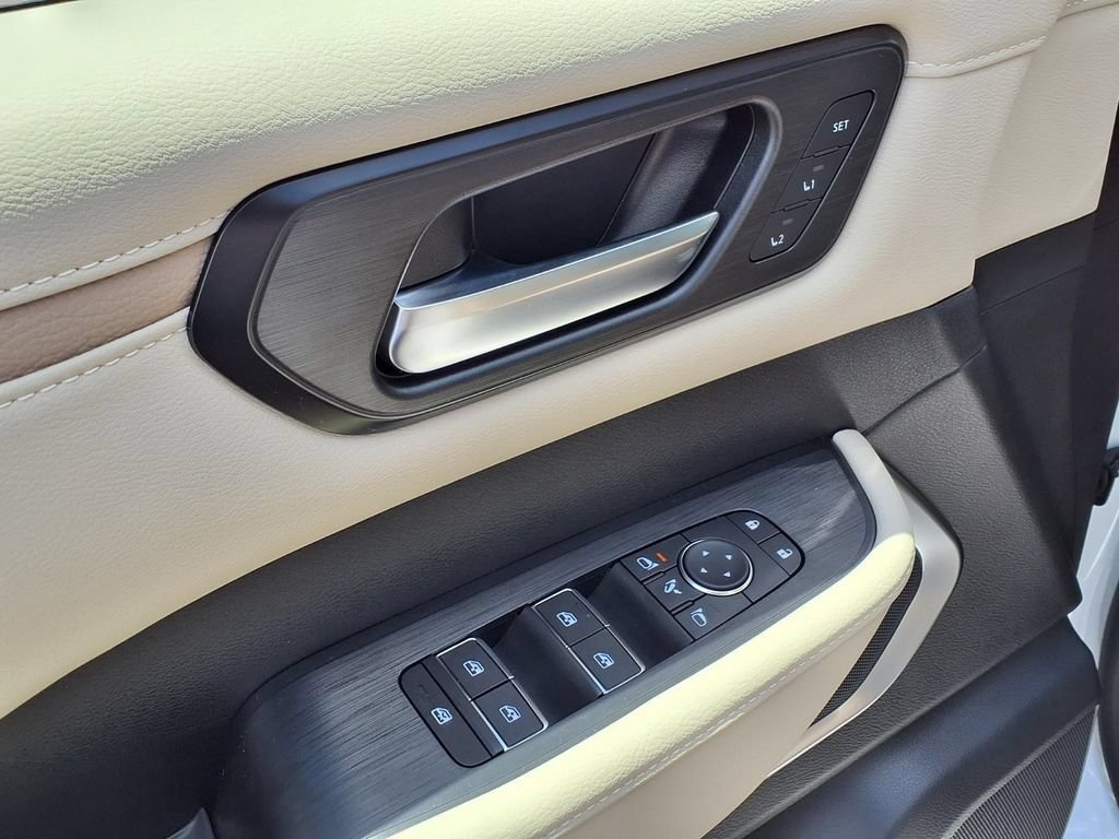 New 2026 Nissan Armada Platinum AWD/4WD image 18