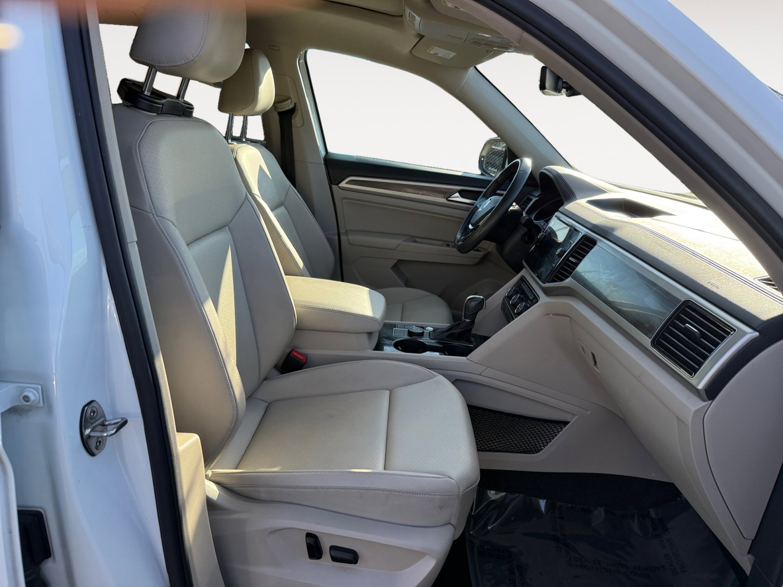 Used 2018 Volkswagen Atlas SEL image 19