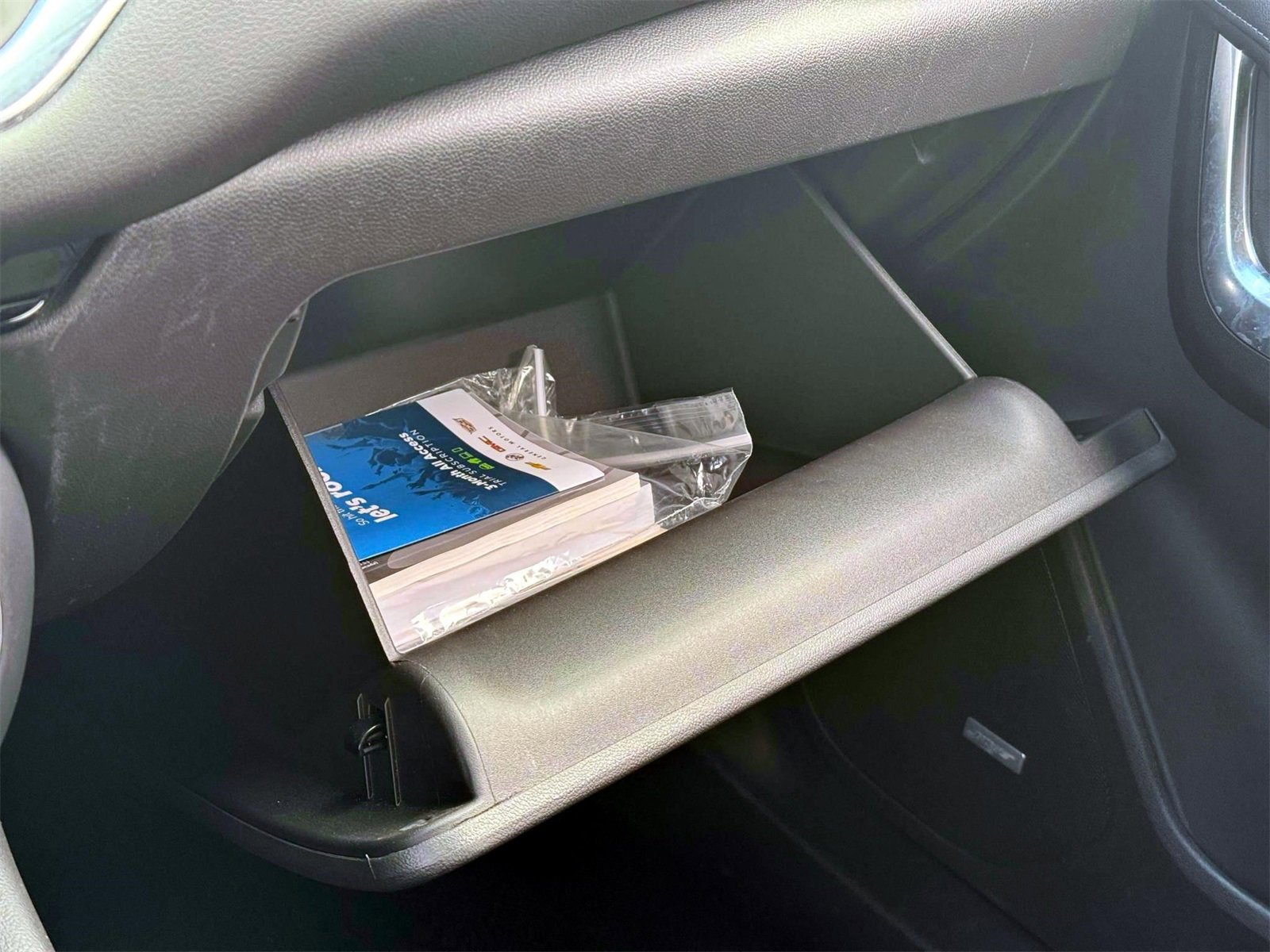 Used 2020 Chevrolet Blazer LT w/ Sound & Technology Package image 16