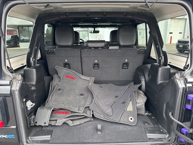 Used 2023 Jeep Wrangler Unlimited Sahara w/ Cold Weather Group image 10