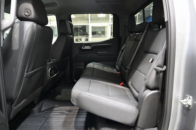 New 2026 GMC Sierra 1500 SLT w/ SLT Premium Plus Package image 14