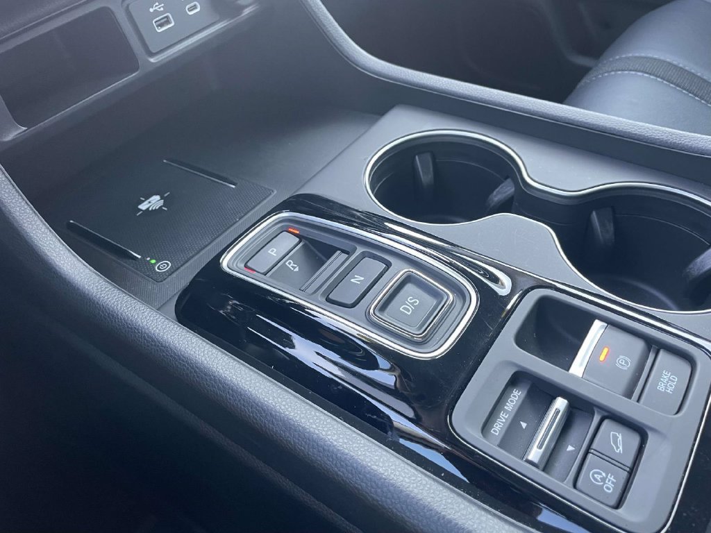 Used 2025 Honda Pilot EX-L image 30
