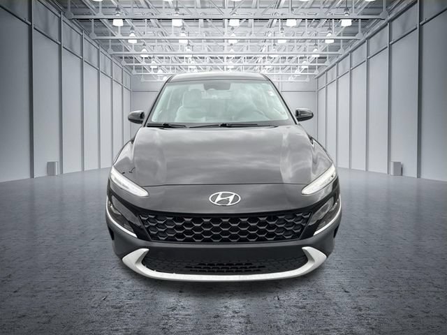 Used 2022 Hyundai Kona SE w/ Cargo Package FWD image 8