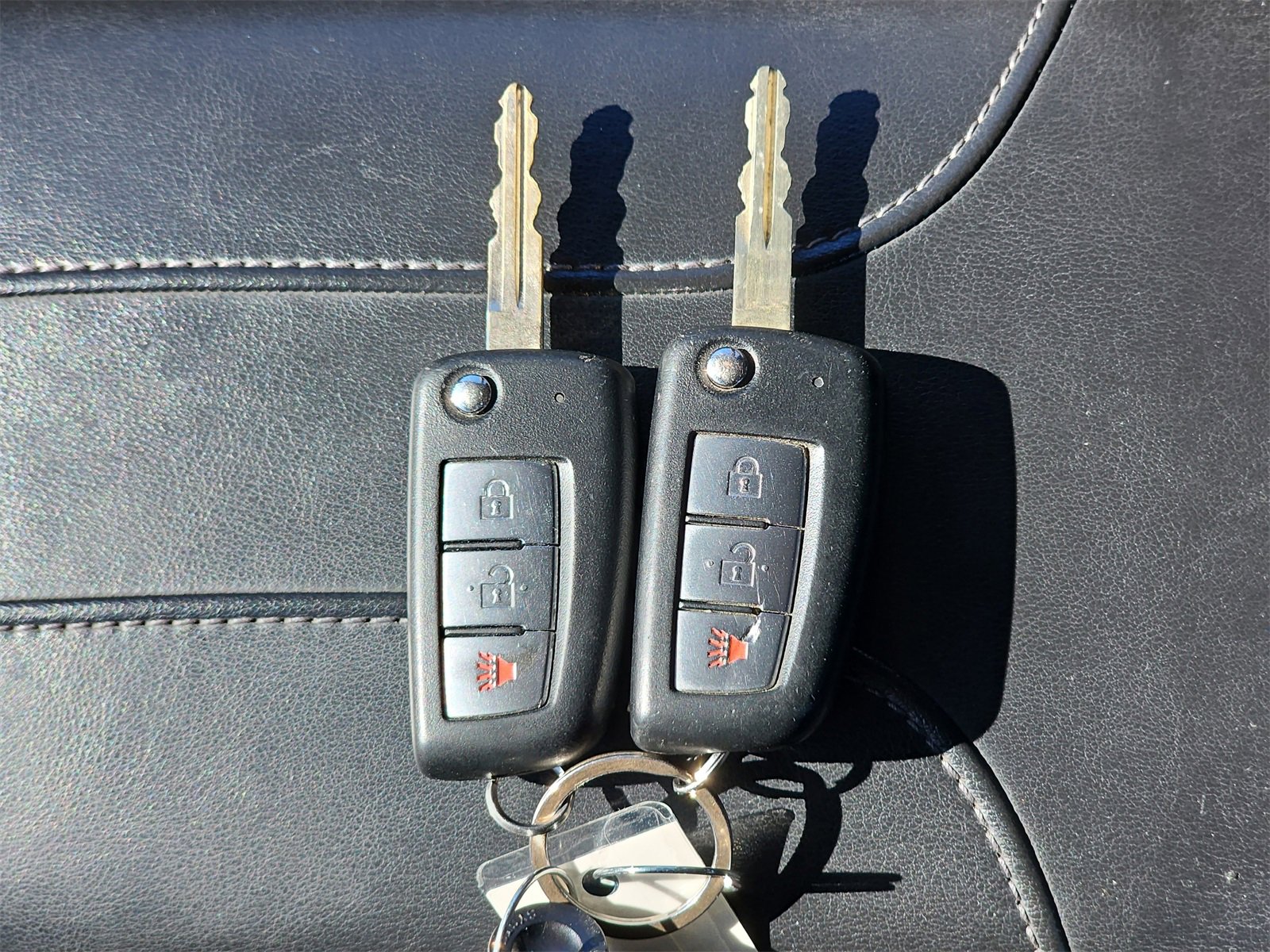 Used 2020 Nissan Rogue S image 13