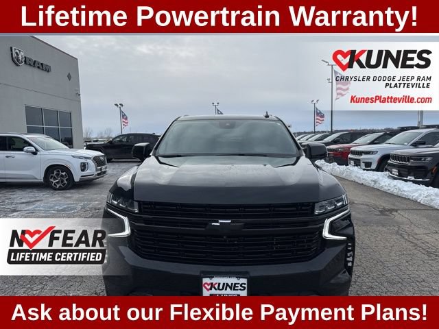 Used 2024 Chevrolet Suburban RST w/ Luxury Package AWD/4WD image 4