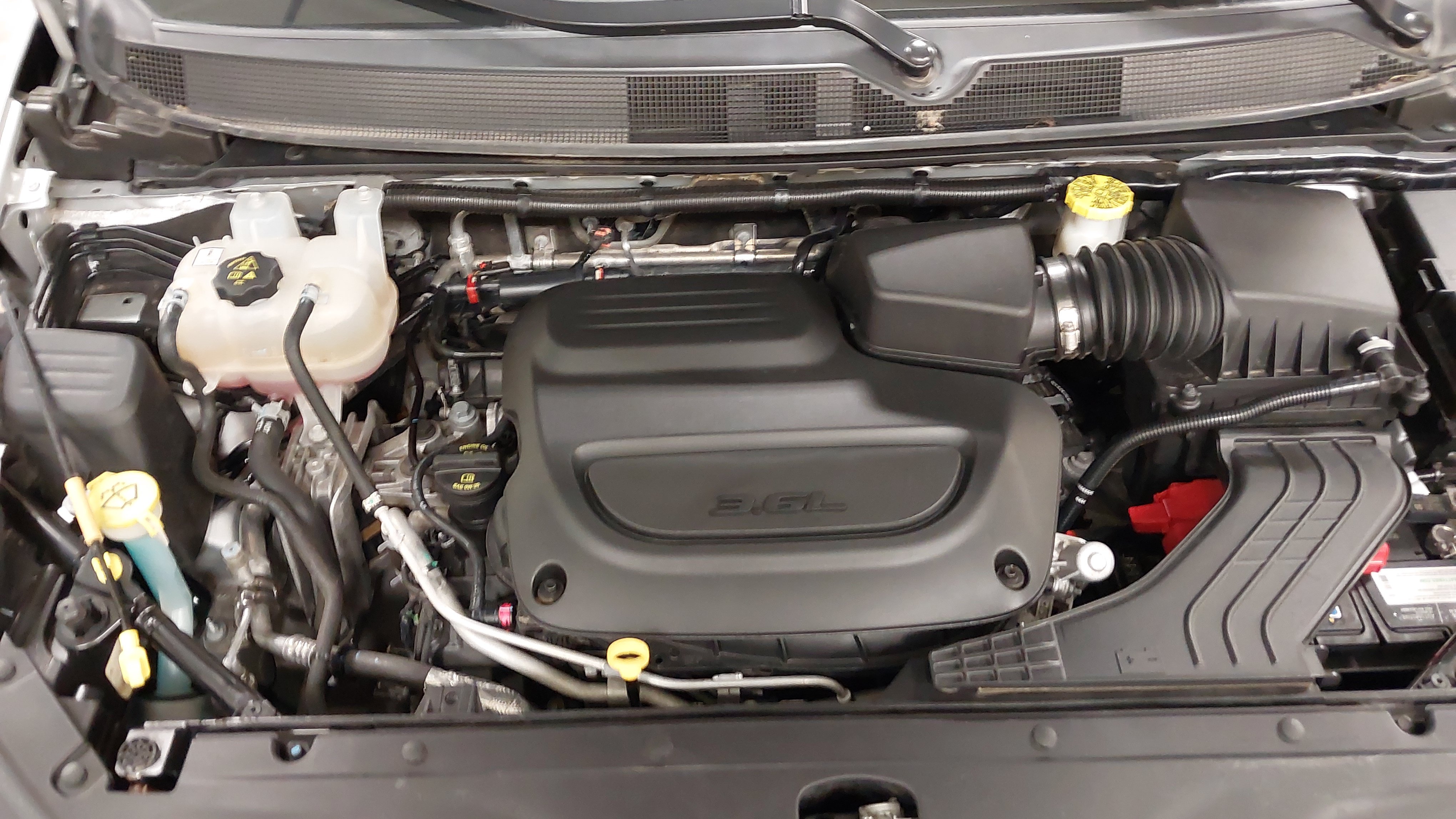 Used 2024 Chrysler Pacifica Touring-L FWD image 30