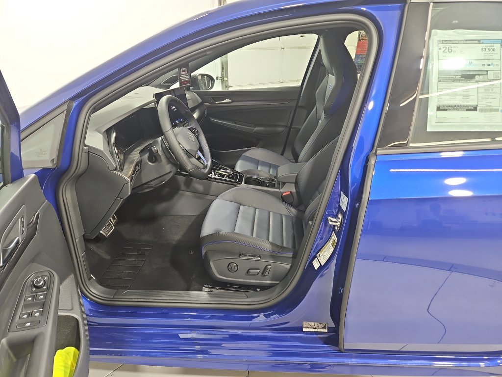 New 2027 Volkswagen Golf R Black Edition AWD/4WD image 9
