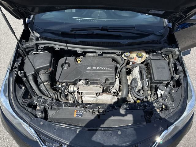 Used 2017 Chevrolet Cruze LT w/ Convenience Package image 28