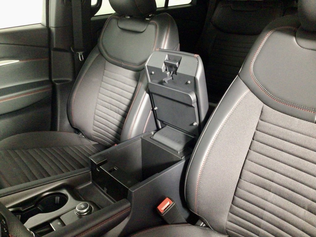 New 2025 Ford Explorer ST-Line w/ Premium Package image 27