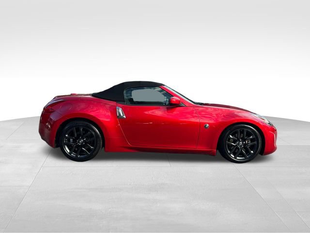 Used 2019 Nissan 370Z Touring image 6