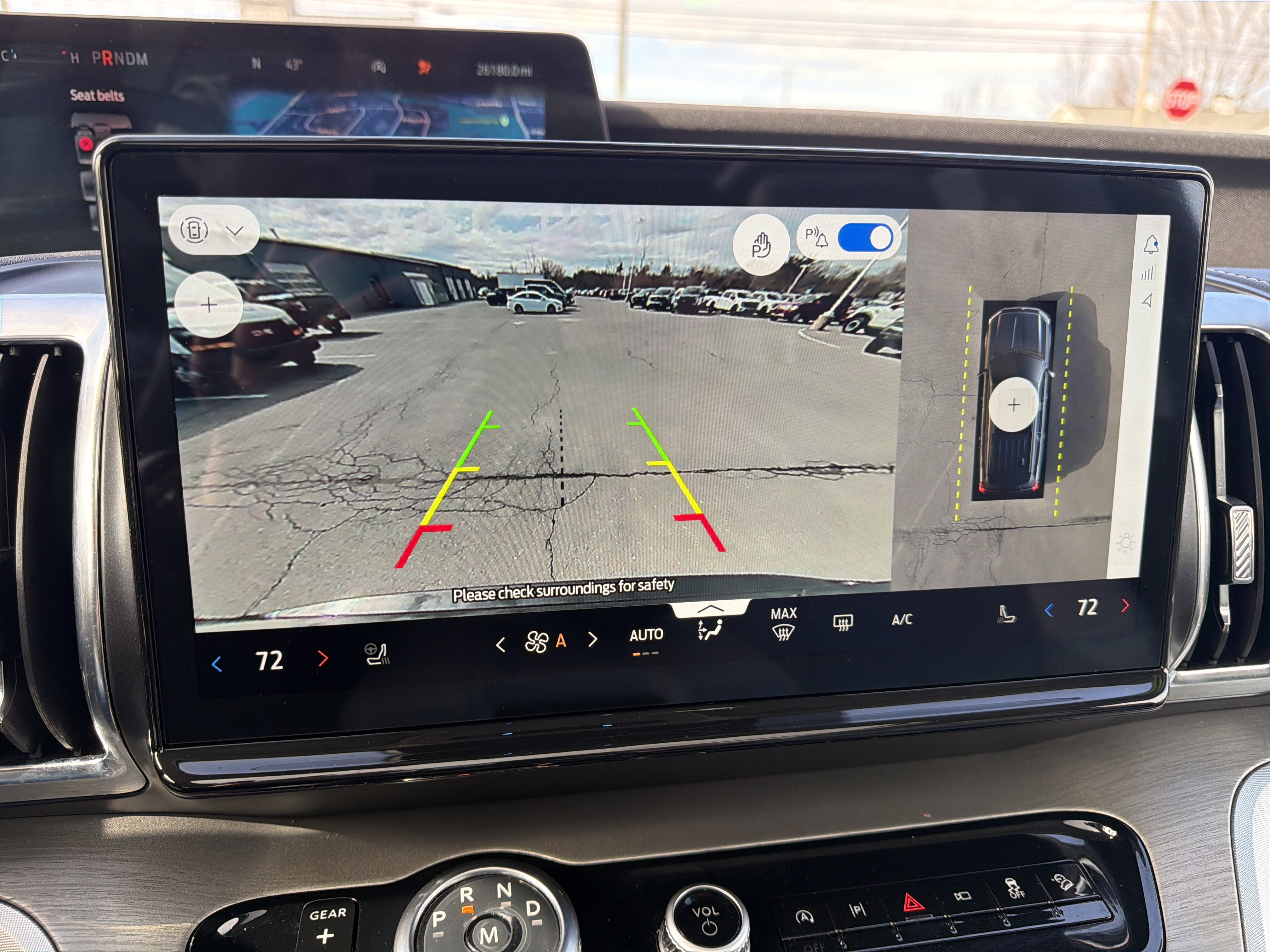 Certified 2025 Ford Expedition Platinum w/ Driver's Package image 27