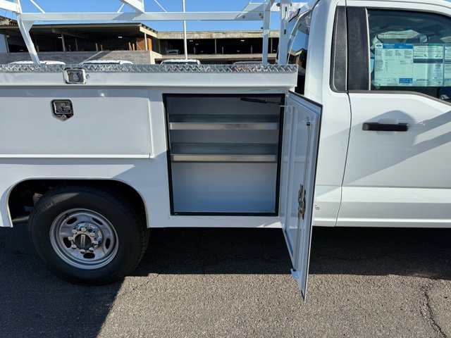 New 2026 Ford F250 XL w/ XL Chrome Package image 7