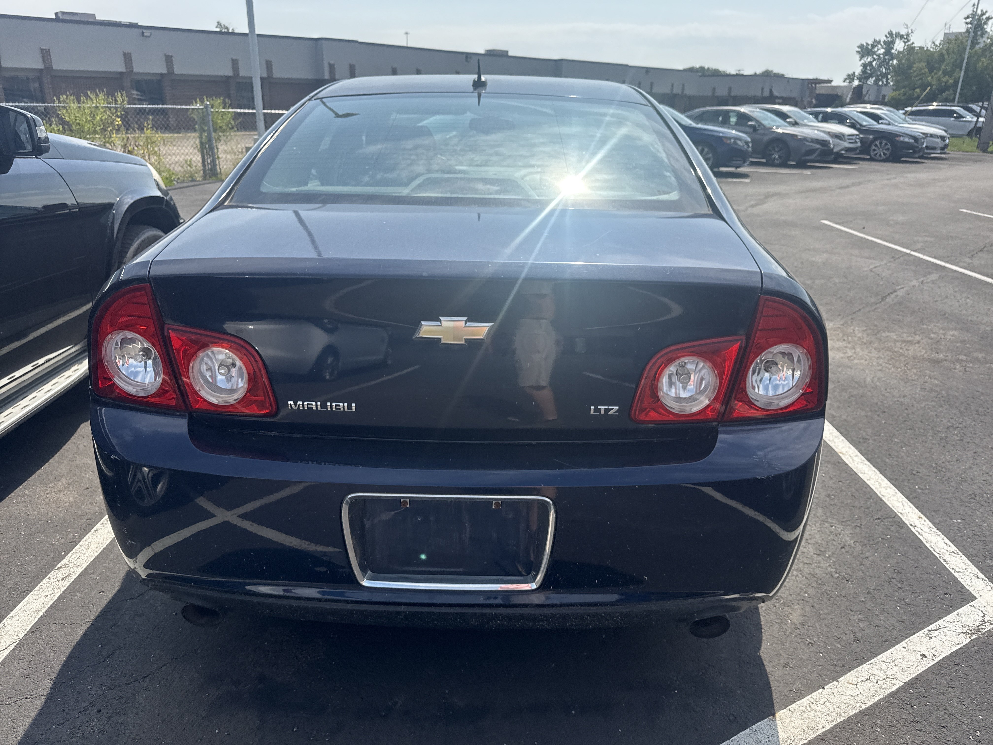 Used 2008 Chevrolet Malibu LTZ FWD image 5