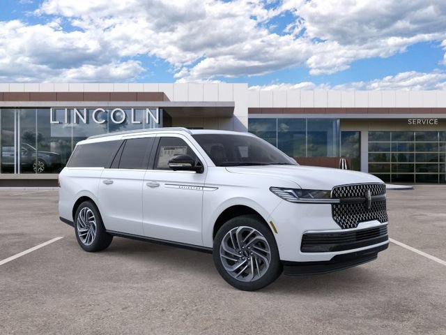 New 2025 Lincoln Navigator L Reserve AWD/4WD image 7