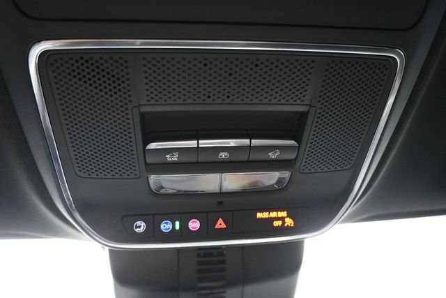 New 2026 Chevrolet Traverse High Country w/ LPO, Floor Liner Package FWD image 19