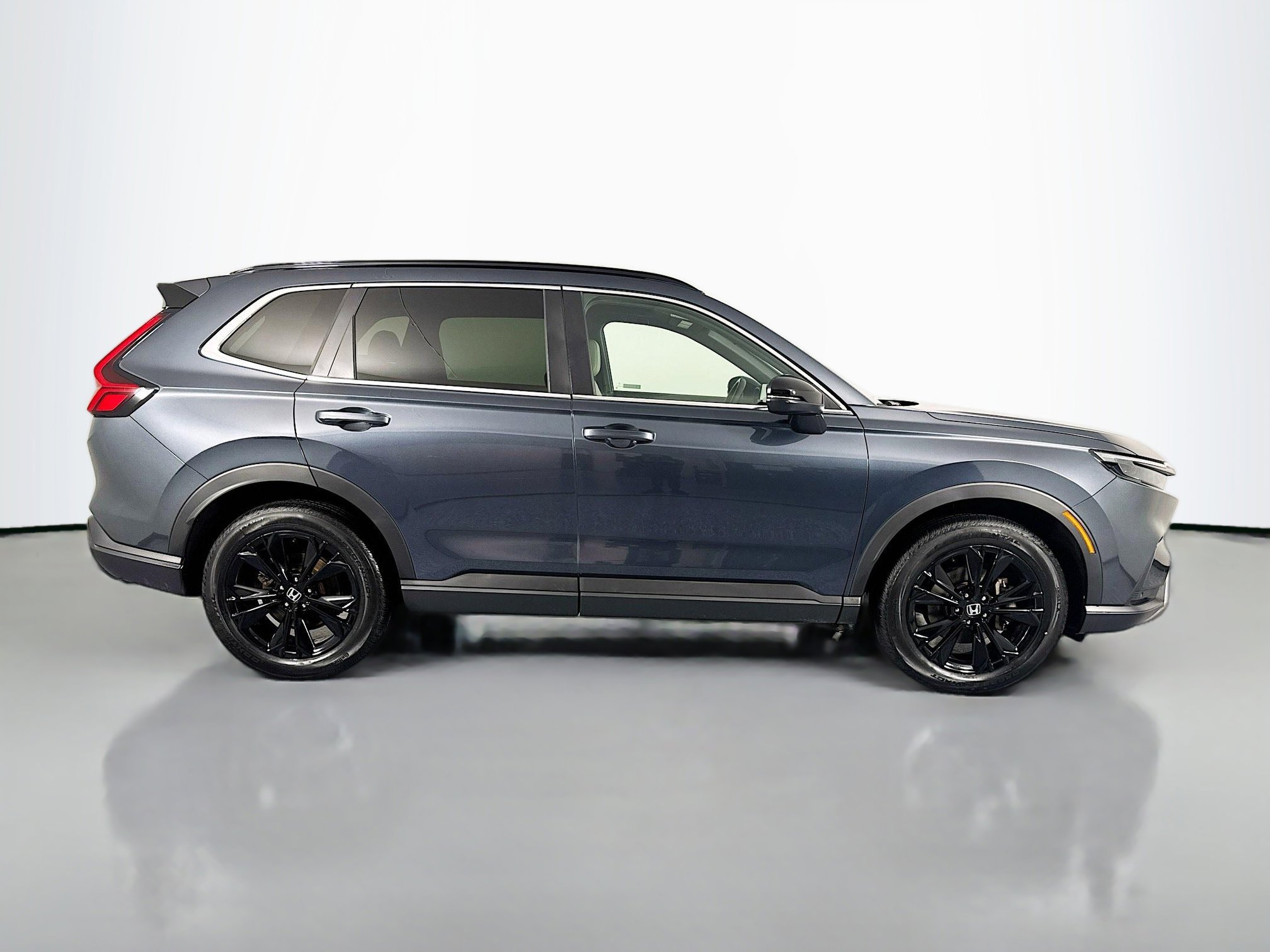 Certified 2023 Honda CR-V Sport Touring image 4