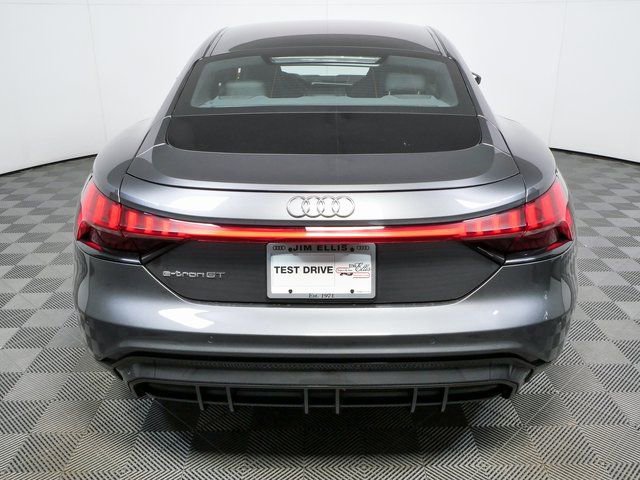 Used 2023 Audi e-tron GT Prestige w/ Prestige Package image 30