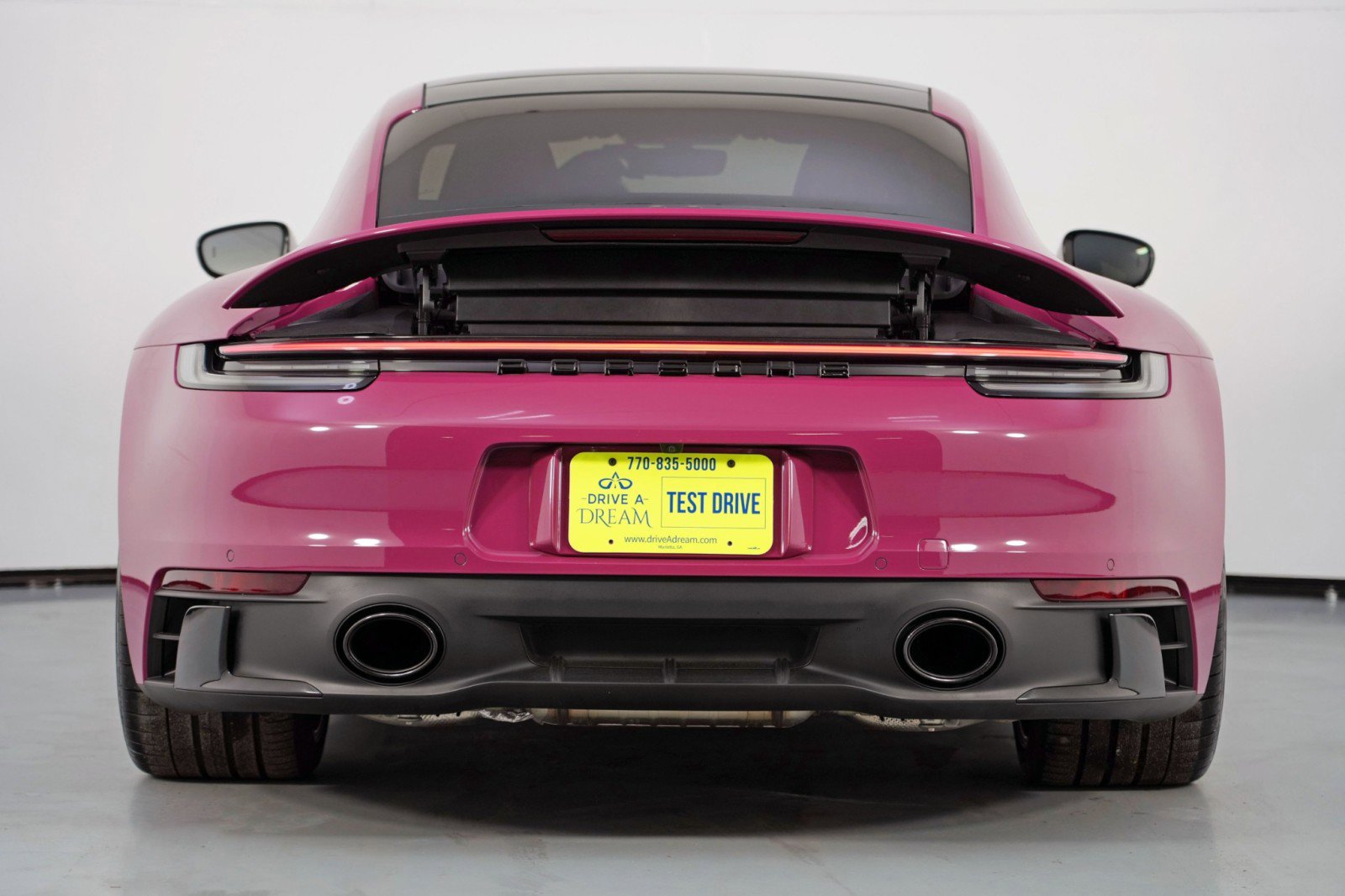 Used 2024 Porsche 911 Carrera GTS w/ Premium Package RWD image 10