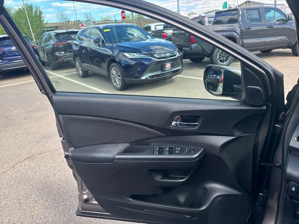 Used 2015 Honda CR-V EX image 34