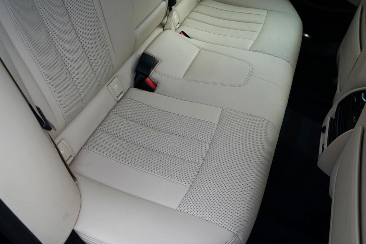 Used 2021 BMW 530i xDrive 530i xDrive Sedan w/ Convenience Package image 60