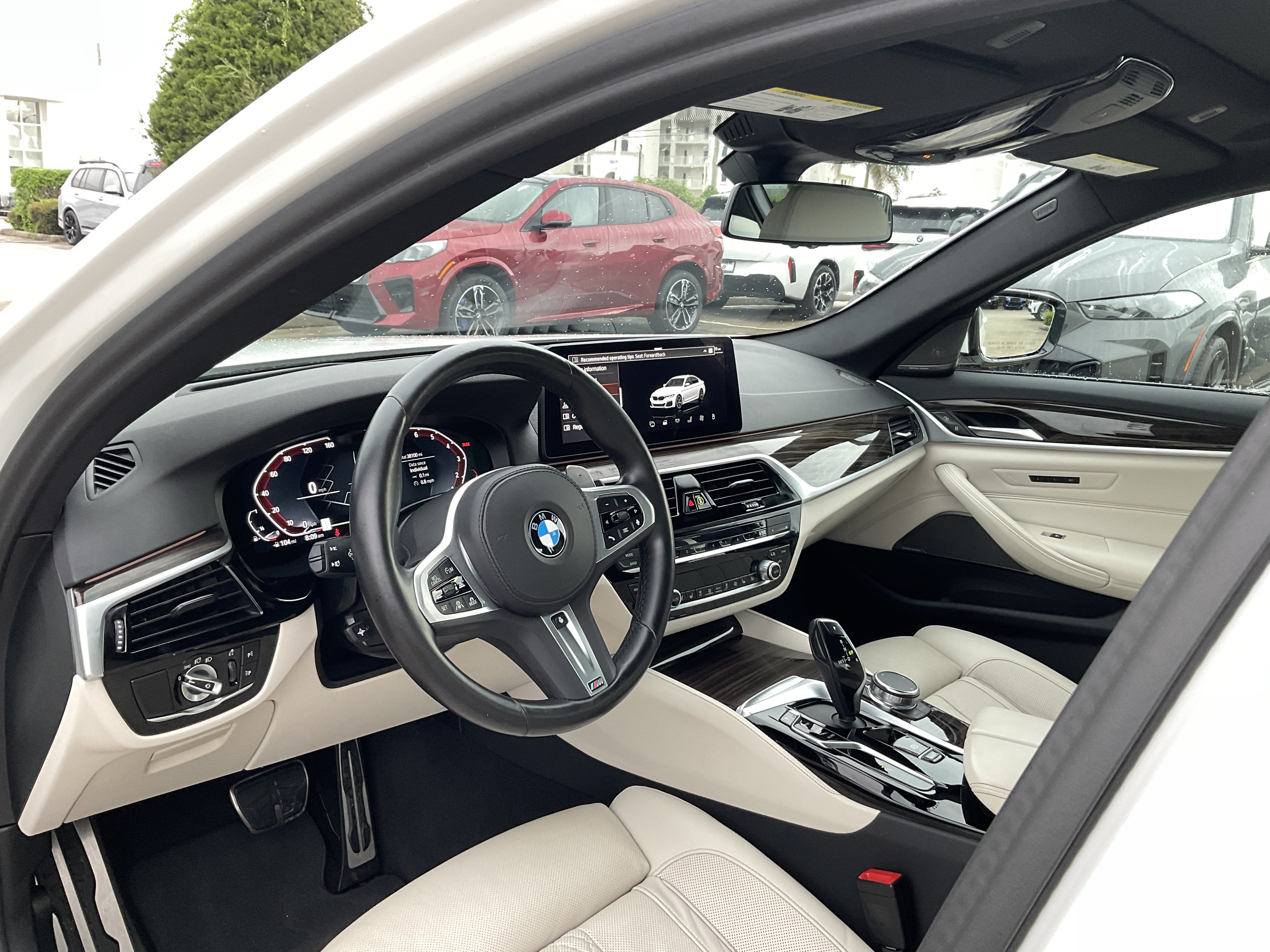 Certified 2023 BMW 540i xDrive w/ M Sport Package AWD/4WD image 9