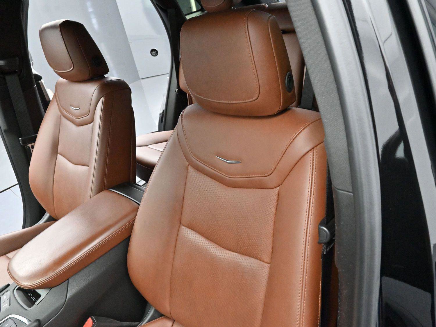 Certified 2023 Cadillac XT5 Premium Luxury image 16