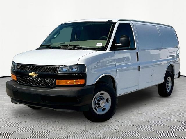 New 2026 Chevrolet Express 2500 image 3