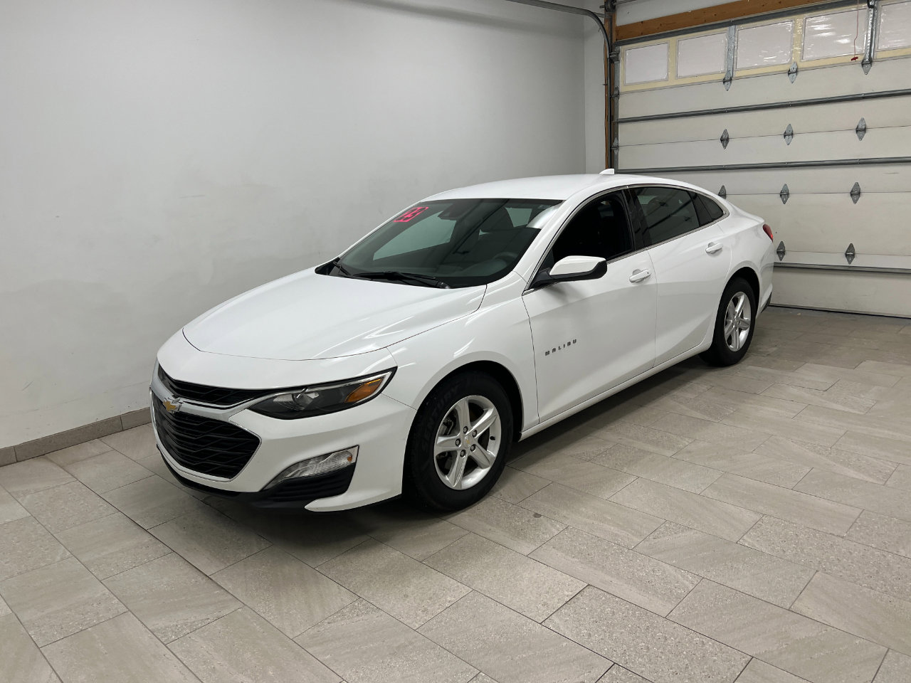 Used 2023 Chevrolet Malibu LT w/ Driver Confidence Package image 10