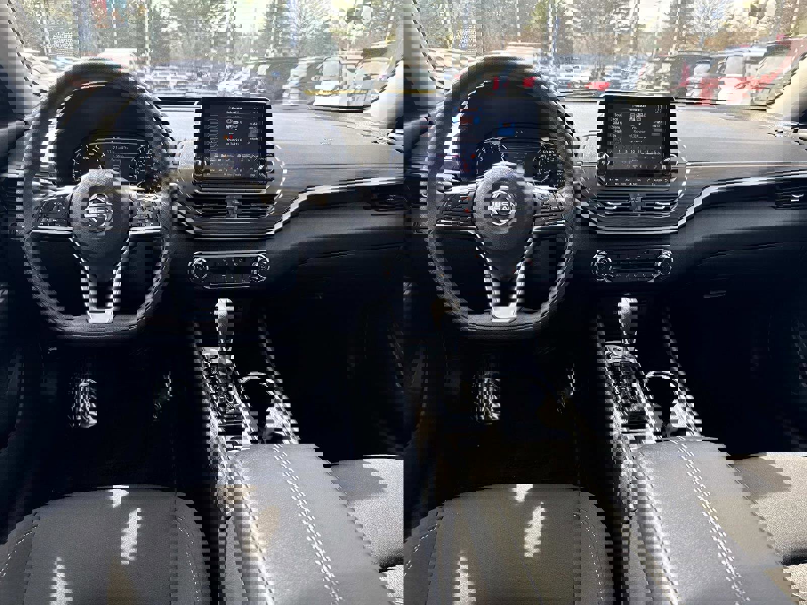 Used 2024 Nissan Altima 2.5 SV image 14