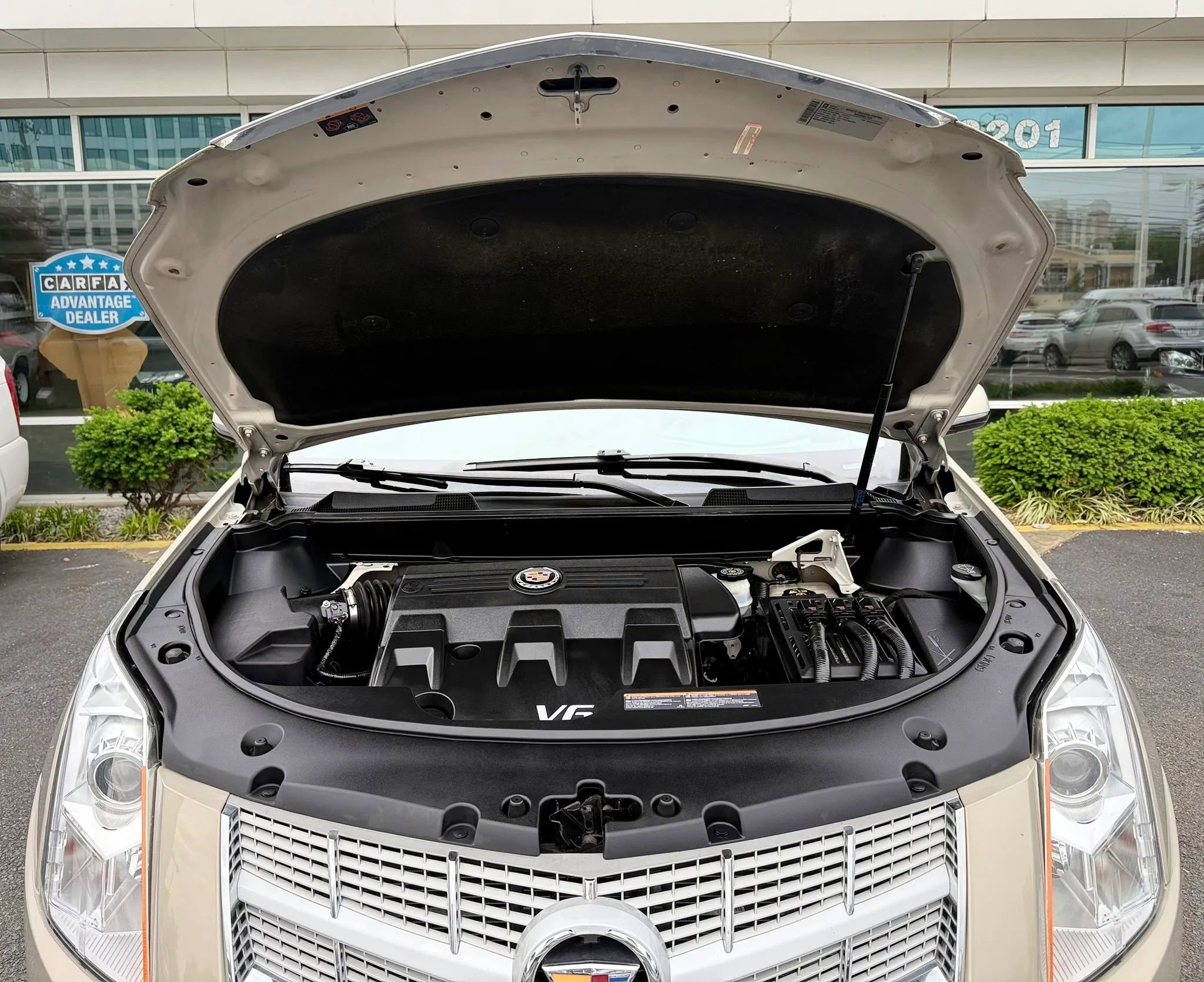 Used 2012 Cadillac SRX Luxury AWD/4WD image 43