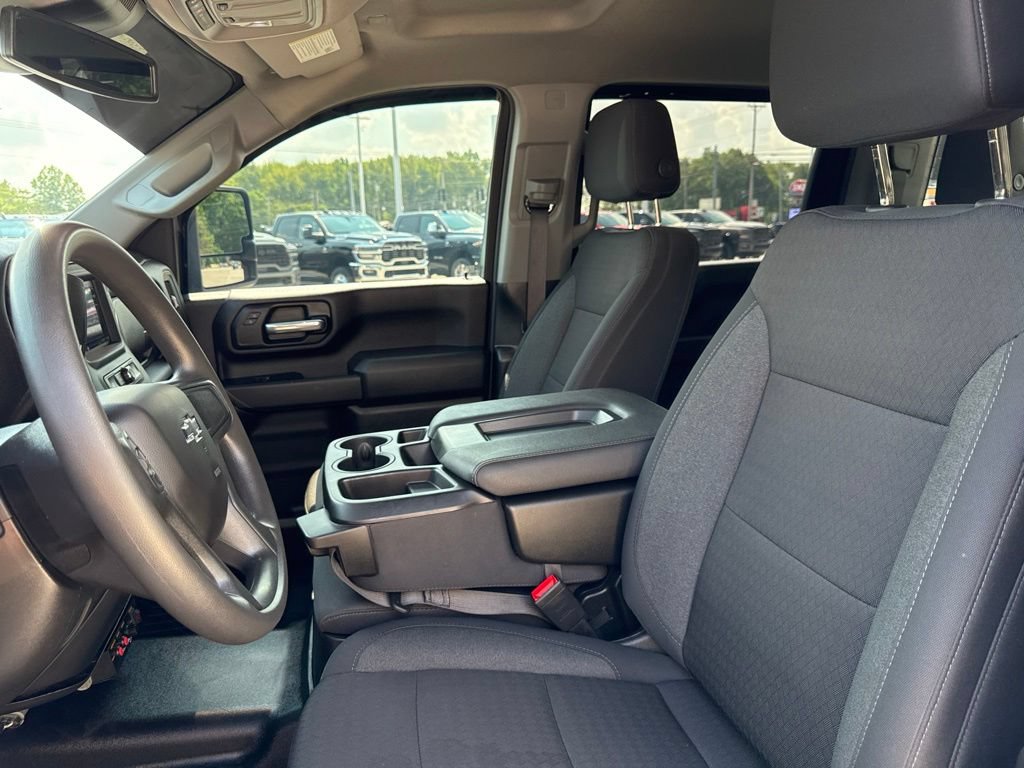 Used 2025 Chevrolet Silverado 2500 Custom w/ Custom Value Package AWD/4WD image 44