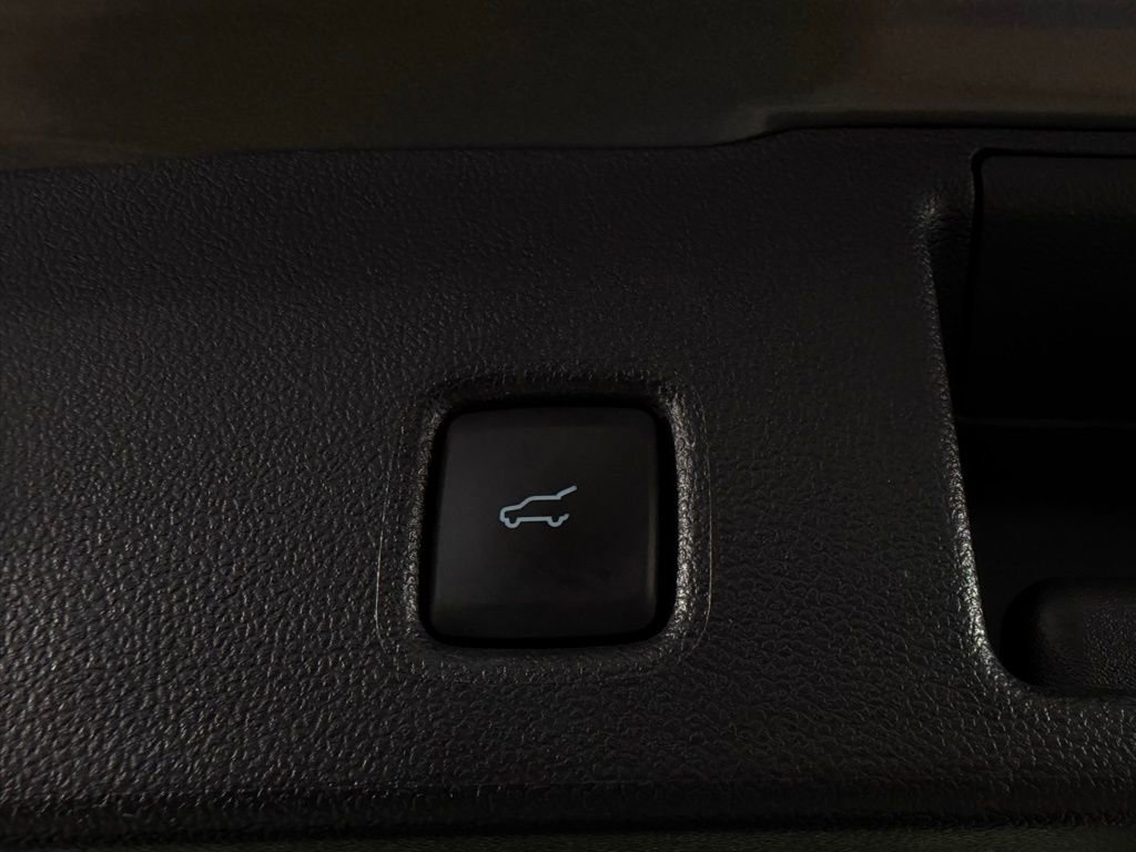 Used 2024 Ford Escape Active image 27